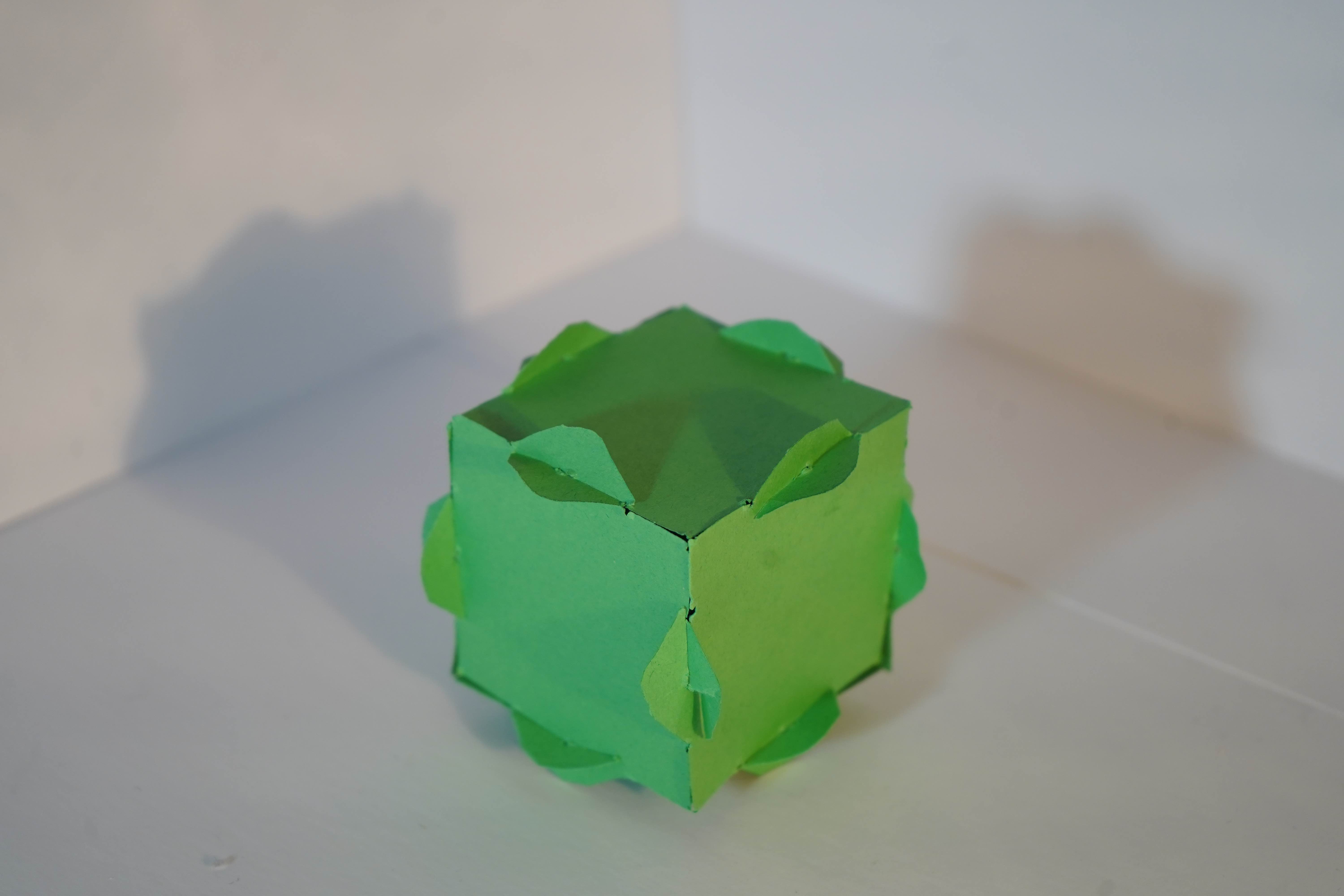 paper model of cube